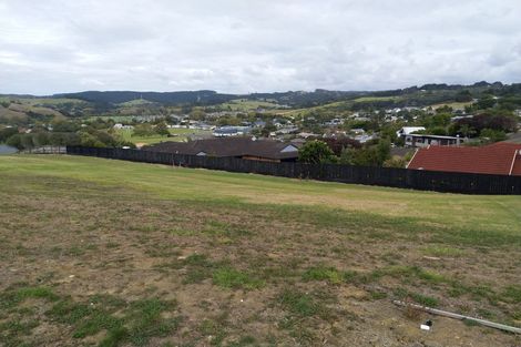 Photo of property in 4a Forlong Rise, Helensville, 0800