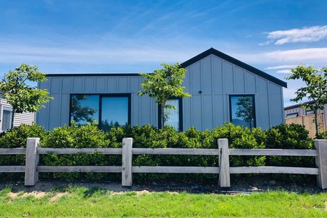 Photo of property in 32 Glen Dene Crescent, Wanaka, 9305