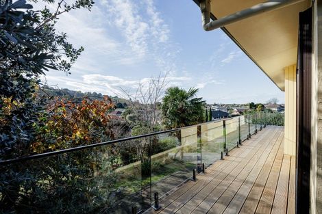 Photo of property in 16 Kokako Place, Taradale, Napier, 4112