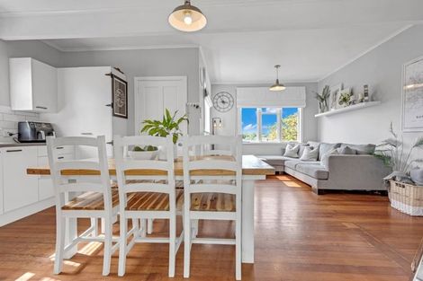 Photo of property in 17a Matai Street, Waiuku, 2123