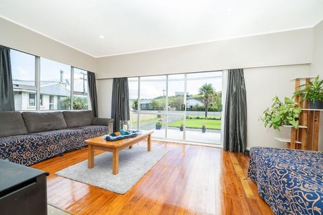 Photo of property in 60 Valley Road, Hikurangi, 0114