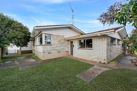Photo of property in 15 Joyce Street, Pahurehure, Papakura, 2113