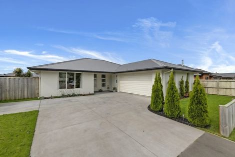 Photo of property in 51 Masefield Drive, Rolleston, 7614