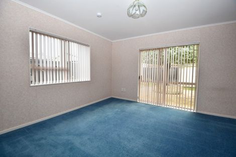 Photo of property in 6 Hogg Crescent, Masterton, 5810