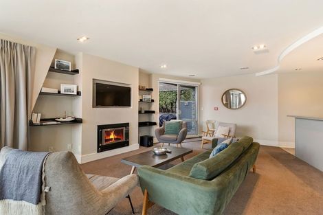Photo of property in Rahiri Apartments, 1/23 Adelaide Street, Queenstown, 9300