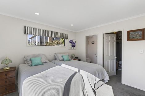 Photo of property in 20 Kowhai Street, Strandon, New Plymouth, 4312