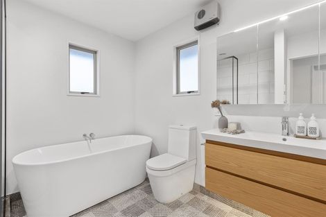 Photo of property in 16a Mona Vale Avenue, Riccarton, Christchurch, 8011