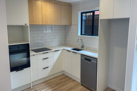 Photo of property in 4/13 Brough Road, Manurewa East, Auckland, 2102