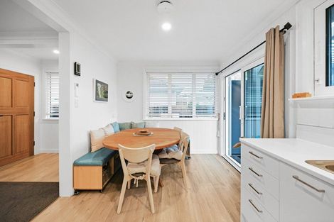 Photo of property in 4 Robertson Place, Rukuhia, Hamilton, 3282