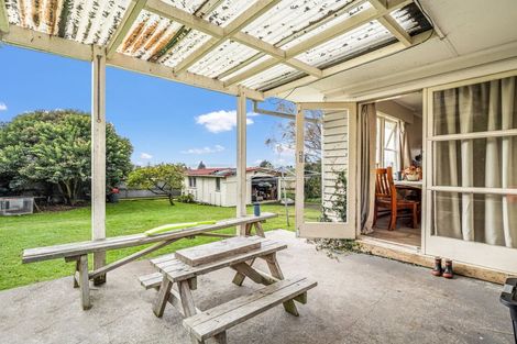 Photo of property in 27 Island View Road, Western Heights, Rotorua, 3015