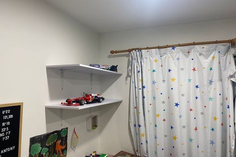 Photo of property in 69a/3 Chivalry Road, Glenfield, Auckland, 0629