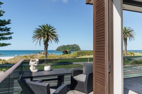 Photo of property in 30 Marine Parade, Mount Maunganui, 3116