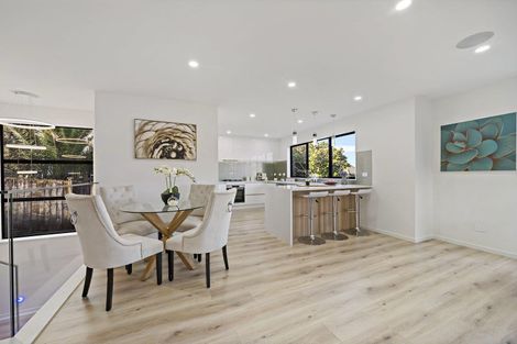 Photo of property in 11 Tawapou Close, Massey, 0614