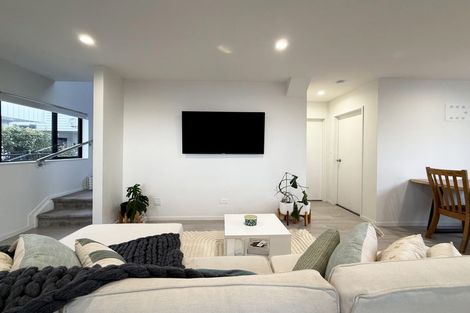 Photo of property in 52e Tapu Road, Huapai, Kumeu, 0810