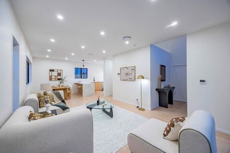 Photo of property in 30c Beulah Avenue, Rothesay Bay, Auckland, 0630