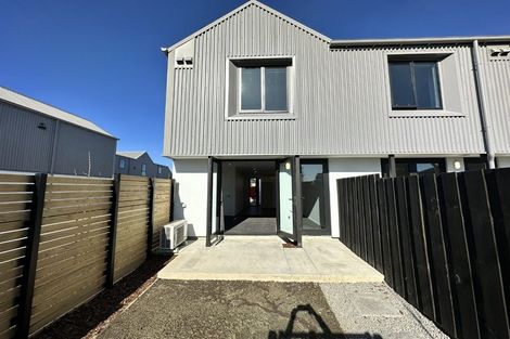 Photo of property in 5/28 Frederick Street, Waltham, Christchurch, 8011