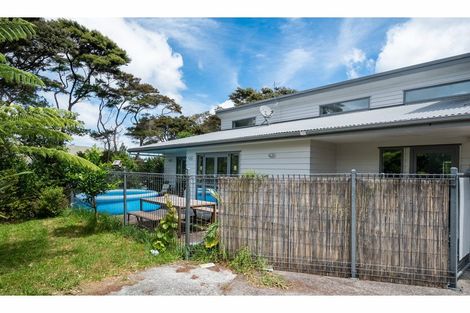Photo of property in 131 Colwill Road, Massey, Auckland, 0614