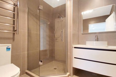 Photo of property in 8e Nedlands Place, Burswood, Auckland, 2013