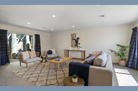 Photo of property in 16 Eastcott Grove, Churton Park, Wellington, 6037