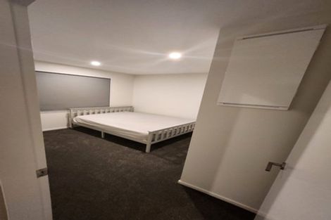 Photo of property in 2/43 Churton Crescent, Taita, Lower Hutt, 5011