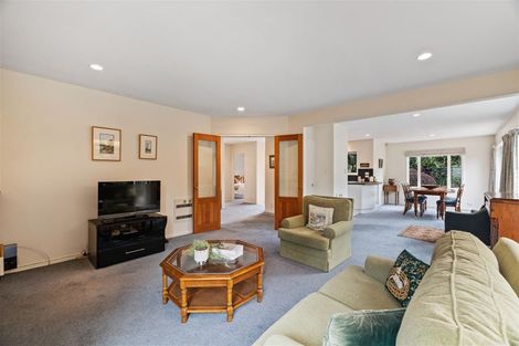 Photo of property in 16 Hanover Place, Ilam, Christchurch, 8041