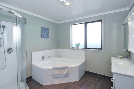 Photo of property in 547 Ikanui Road, Frimley, Hastings, 4120