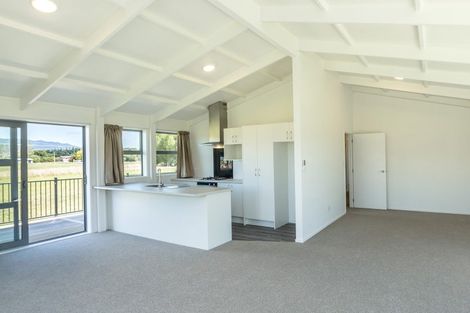 Photo of property in 968 Kahutara Road, Kahutara, 5771