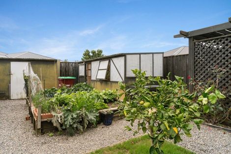 Photo of property in 40 Armstrong Avenue, Carterton, 5713