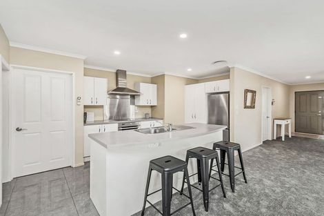 Photo of property in 47 Rolleston Drive, Rolleston, 7614