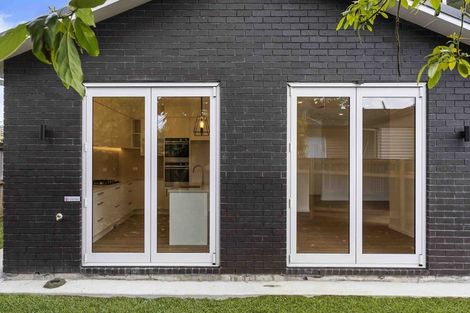 Photo of property in 1a Bernard Street, Papatoetoe, Auckland, 2025