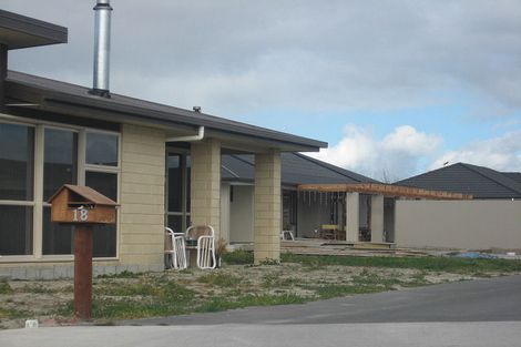 Photo of property in 18 De Castro Drive, Blenheim, 7201