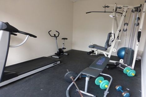 Photo of property in 4/30 Mathesons Road, Phillipstown, Christchurch, 8011