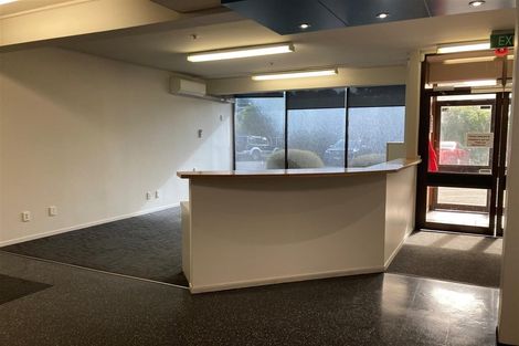 Photo of property in 2 Middleton Road, Johnsonville, Wellington, 6037