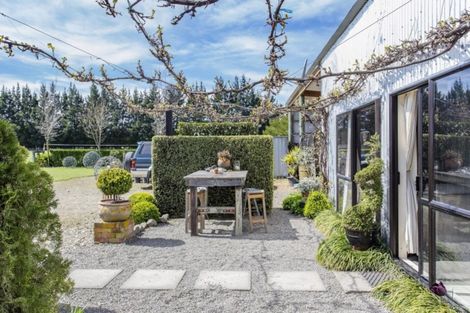 Photo of property in 56 Harpers Road, Loburn, Rangiora, 7472
