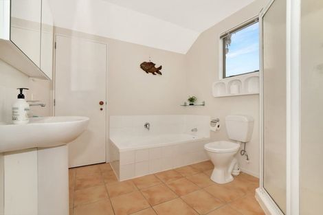 Photo of property in 2 Smylie Close, Ohauiti, Tauranga, 3112