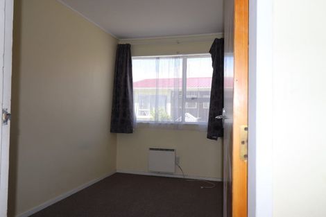 Photo of property in 171f2 Queens Drive, Lyall Bay, Wellington, 6022