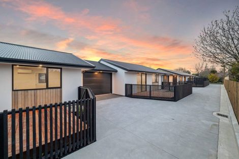 Photo of property in 2/8 Larch Place, Casebrook, Christchurch, 8051