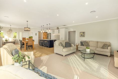 Photo of property in 7 Karearea Avenue, Waikanae, 5036