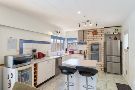 Photo of property in 7 Snell Grove, Clouston Park, Upper Hutt, 5018