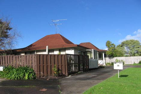 Photo of property in 2/23 Rapallo Place, Farm Cove, Auckland, 2012