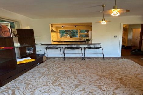 Photo of property in 5 Richmond Road, Mahina Bay, Lower Hutt, 5013