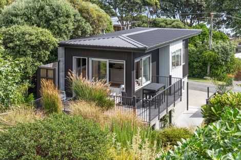 Photo of property in 15 Karekare Road, Raumati South, Paraparaumu, 5032
