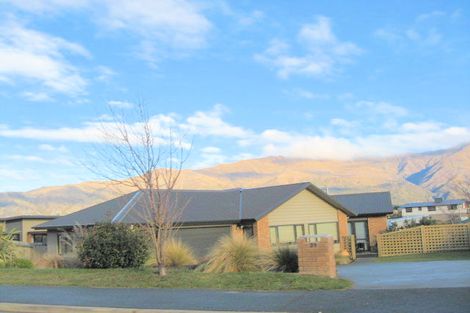 Photo of property in 59 Rob Roy Lane, Wanaka, 9305