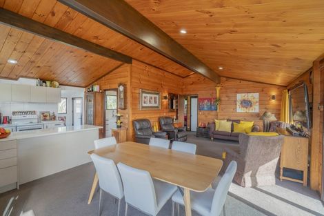 Photo of property in 165 Cook Drive, Whitianga, 3510