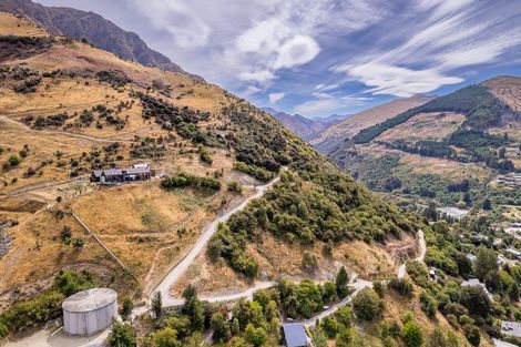 Photo of property in 12 Crow's Nest Road, Arthurs Point, Queenstown, 9371