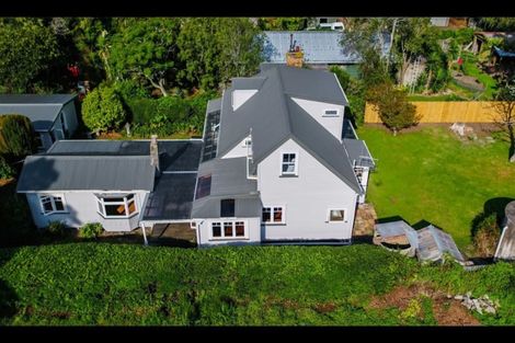 Photo of property in 41 Taupaki Road, Taupaki, Henderson, 0782