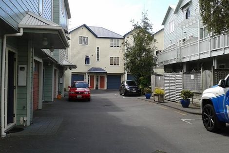 Photo of property in 10 Colombo Street, Hokowhitu, Palmerston North, 4410
