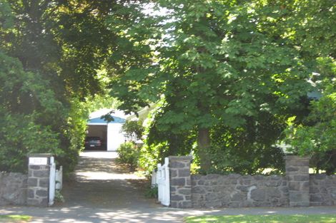 Photo of property in 237 Edgeware Road, Edgeware, Christchurch, 8013