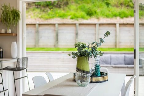 Photo of property in 68 Spinnaker Drive, Whitby, Porirua, 5024