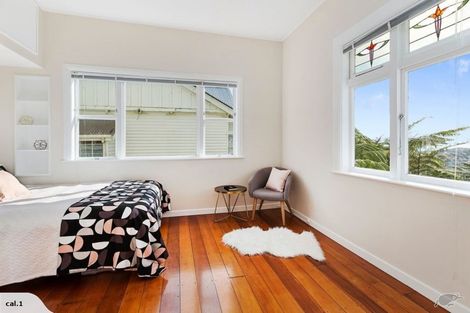 Photo of property in 39 Karepa Street, Brooklyn, Wellington, 6021